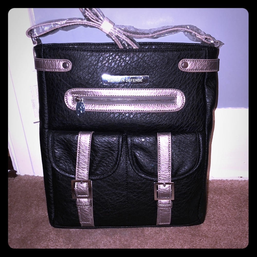 Conceal and carry purse